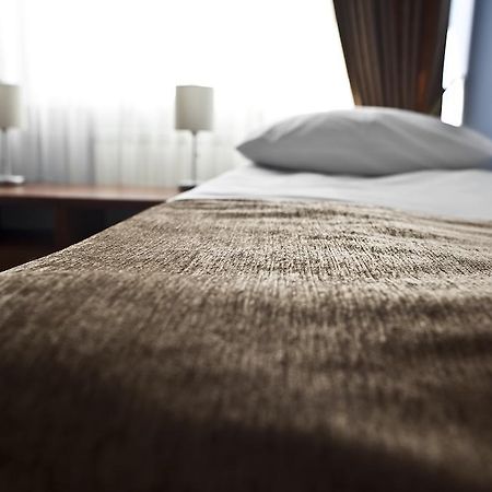 Hotel Korona Łuków Dış mekan fotoğraf